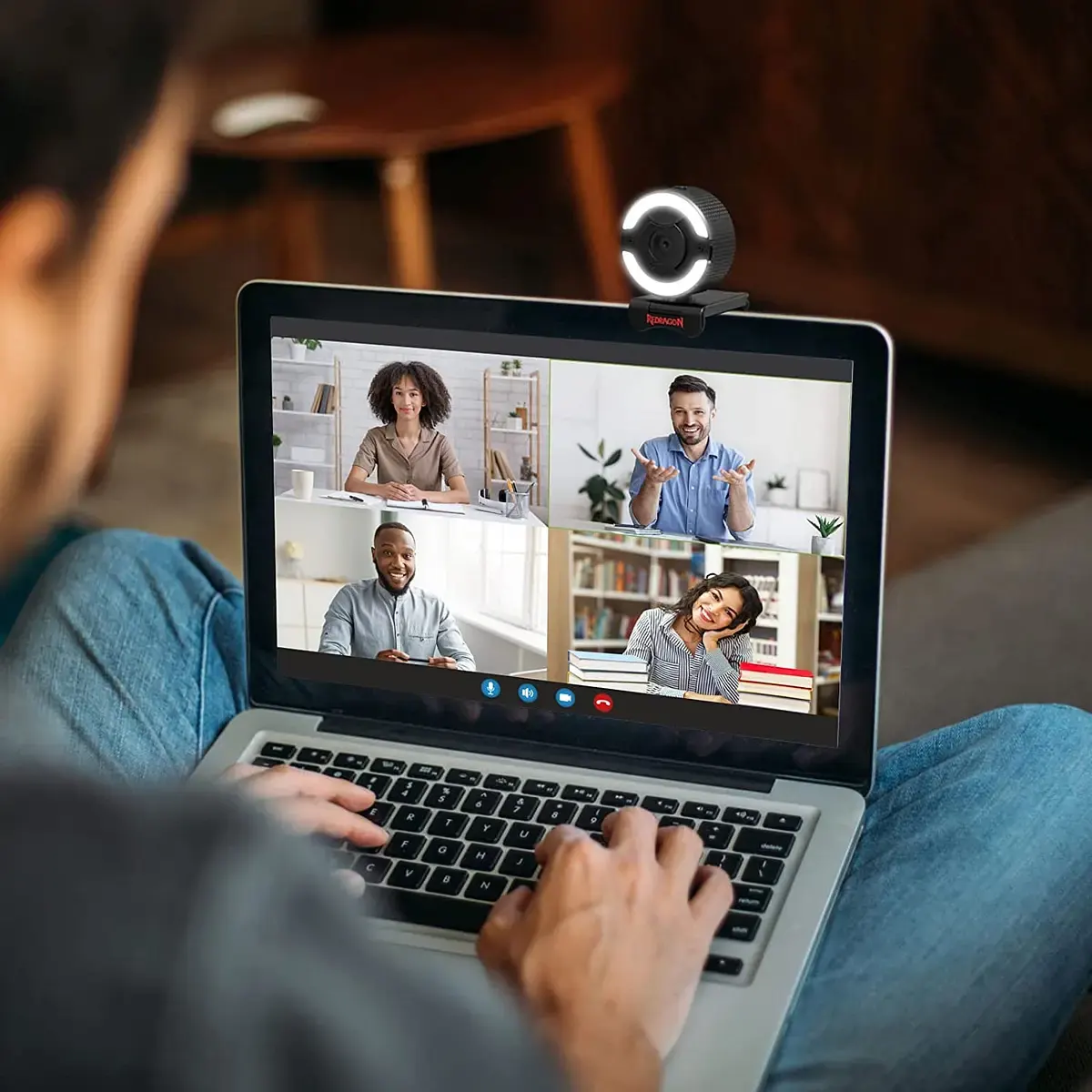 High-Performance Mobile and Internet Plans for Daily Family Video Communication